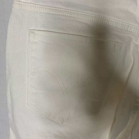LEVI'S CLASSIC WIDE LEG CROPPED JEANS - Picture 8 of 10
